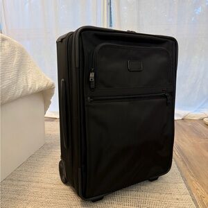 Tumi Carry-on, 2 Wheel Expandable and Dual Compartment Suitcase